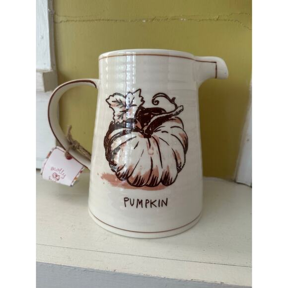 NWT Molly Hatch Pumpkin Harvest 56 Ounce Ceramic Pitcher - Picture 13 of 13